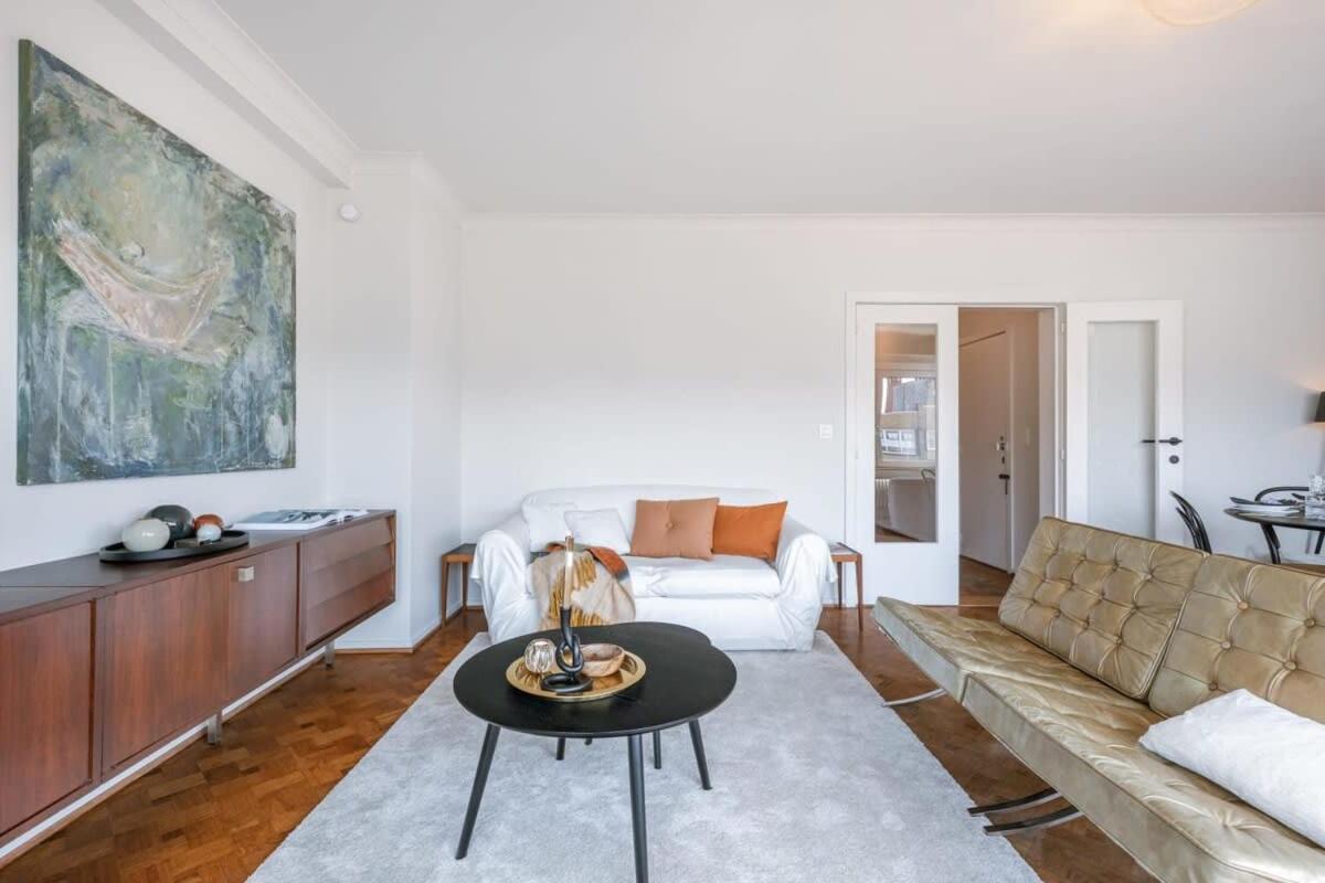 Appartement Cosy With Lateral Seaview In Oostende