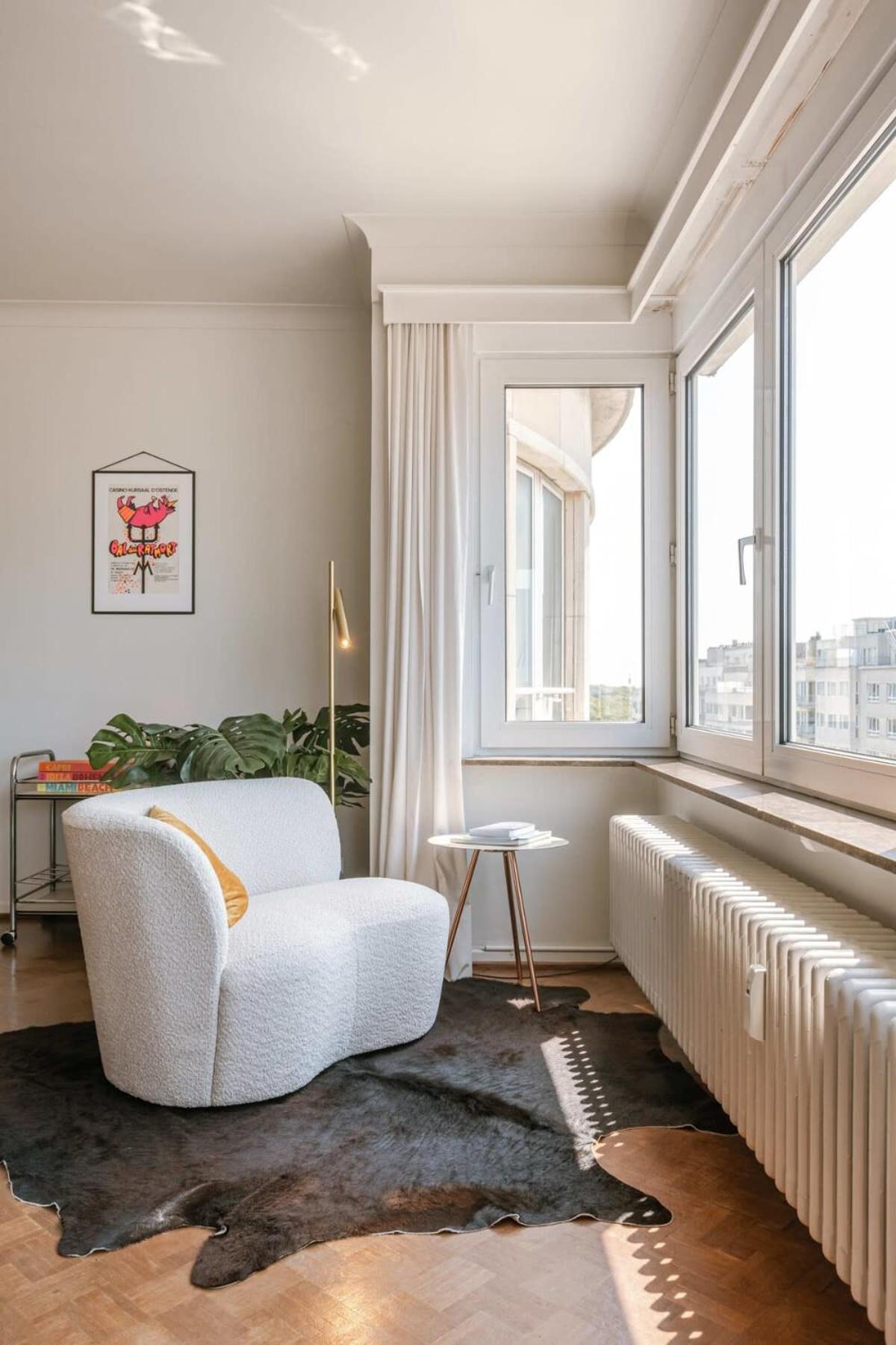 Cosy With Lateral Seaview In Appartement